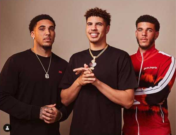 LaMelo Ball with Brothers