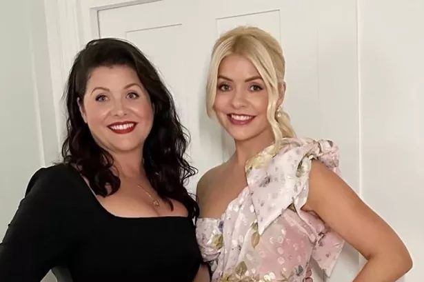 holly willoughby with sister